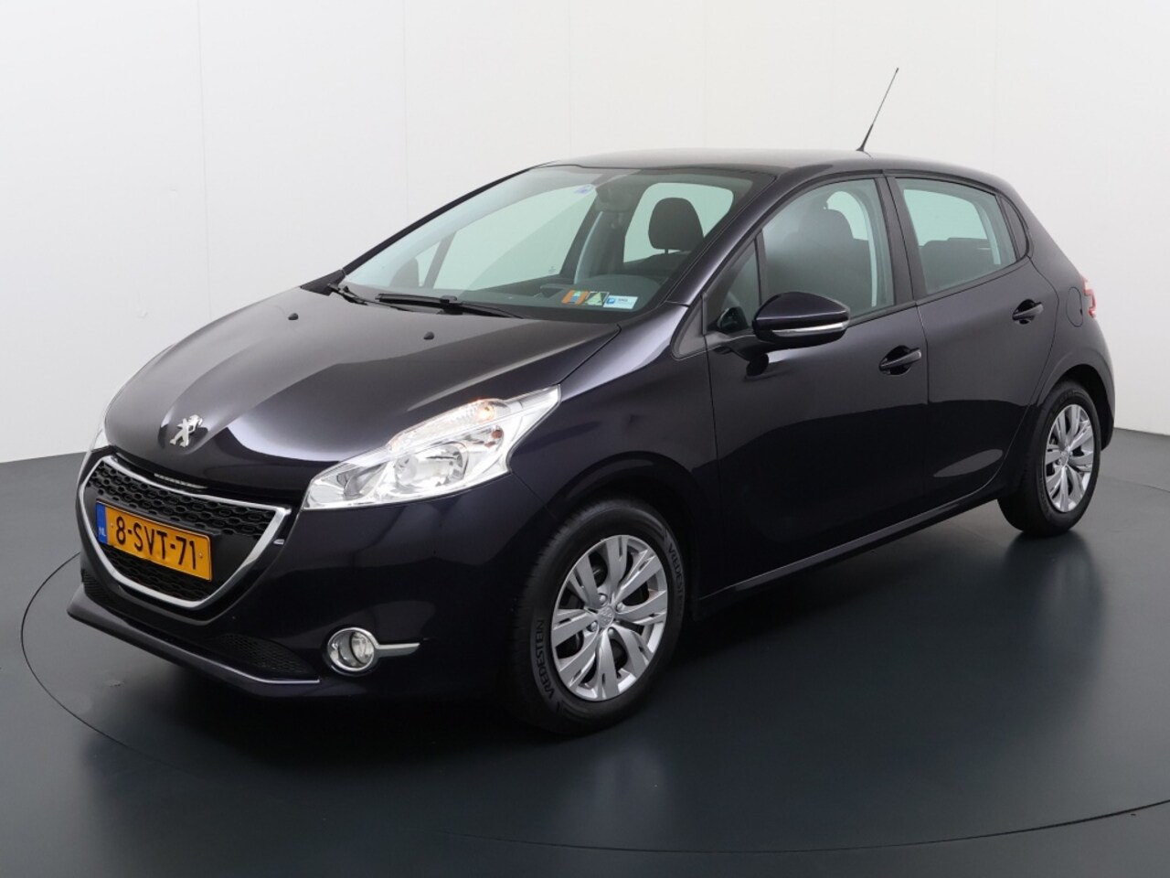 Peugeot 208 - 1.2 VTi Active | nieuwe distributieriem | cruise control | Bluetooth | Airco - AutoWereld.nl