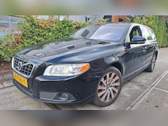 Volvo V70 - 1.6 T4 Limited Edition