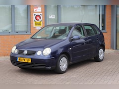 Volkswagen Polo - 1.4-16V Athene