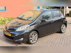Toyota Yaris - 1.3 VVT-i Aspiration (Panoramadak, Camera)