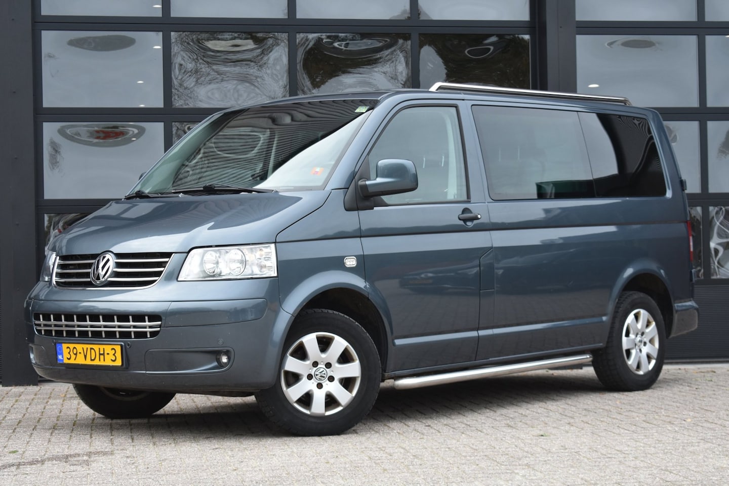 Volkswagen Transporter - 2.5 TDI 300 Comfortline DC '07 Airco - AutoWereld.nl