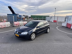 Volkswagen Golf - 1.4 TSI Optive 4 Clima.Clima.Navi
