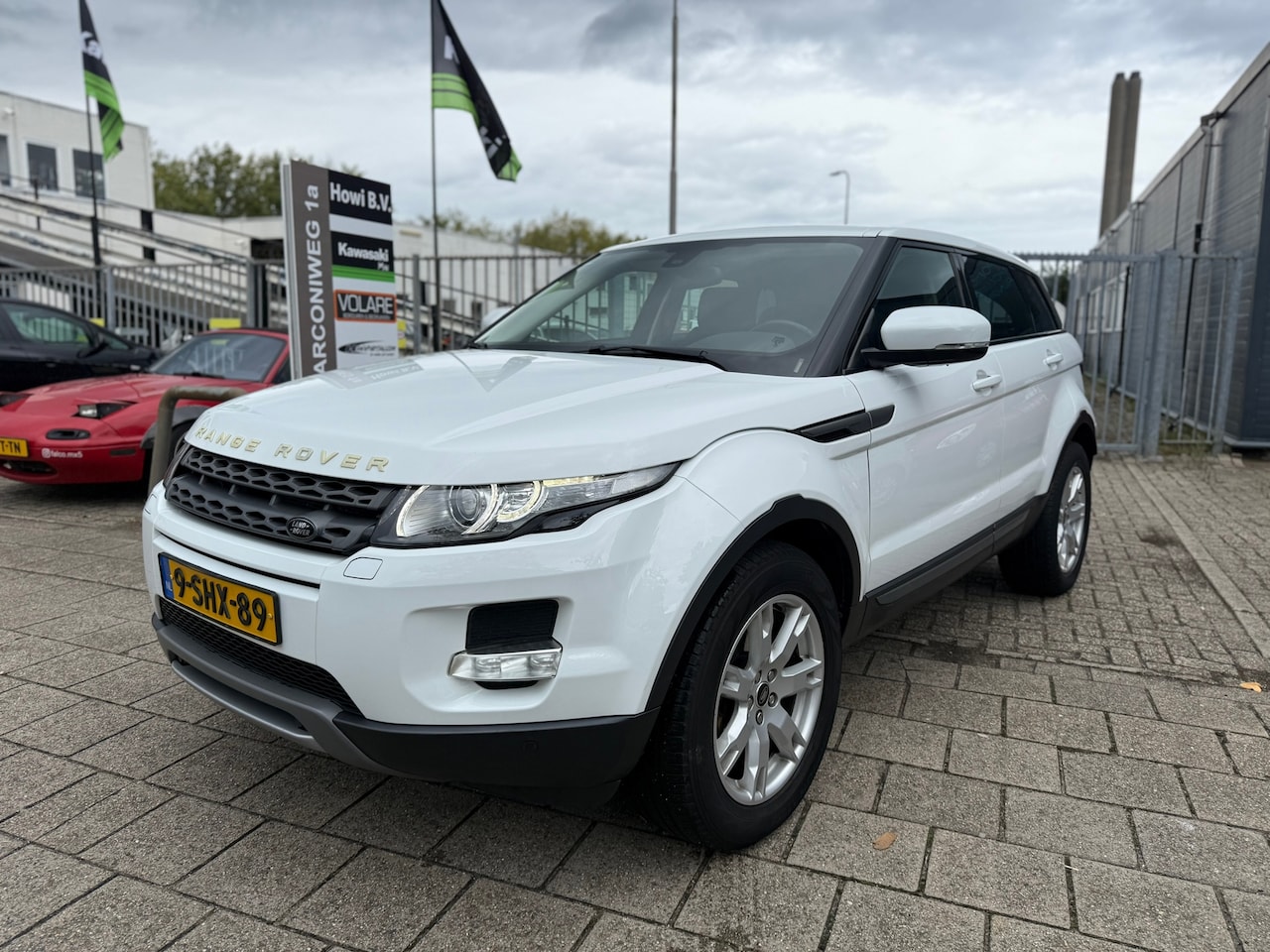 Land Rover Range Rover Evoque - 2.0 Si 4WD Pure | Automaat | dealeronderhouden | - AutoWereld.nl