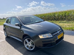 Fiat Stilo - 1.6-16V Racing / 126.000km (motorschade)