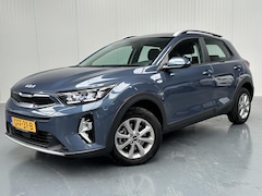 Kia Stonic - 1.0 T-GDi MHEV DynamicLine NL Auto, slechts 25000km, zeer nette uitvoering, 1e eigenaar