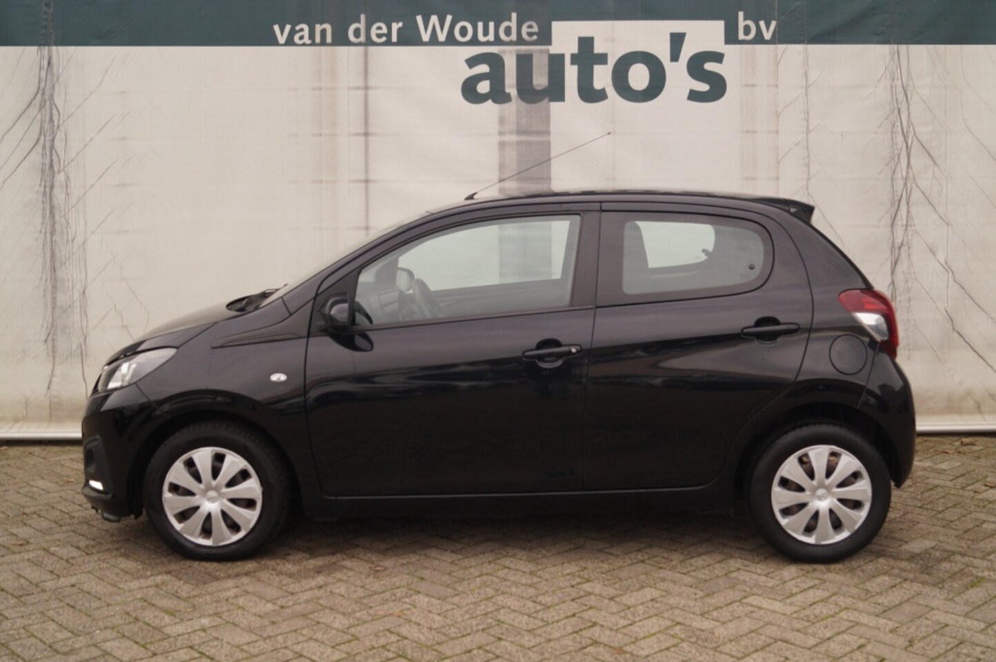 Peugeot 108 - 1.0 e-VTi Active Pack Premium 5-drs -AIRCO- - AutoWereld.nl