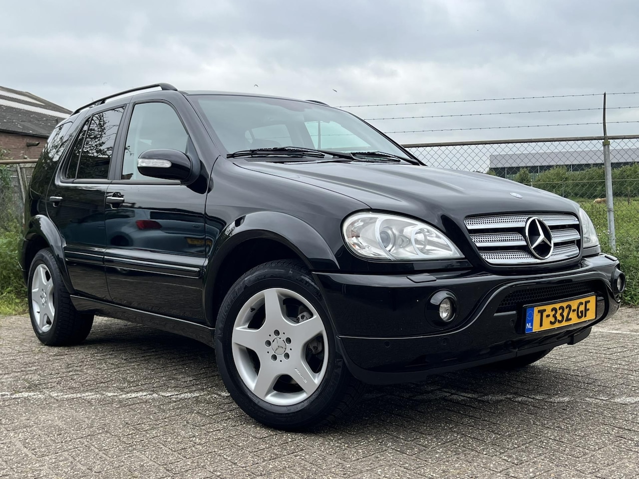 Mercedes-Benz M-klasse - AMG 55 Originele auto! Zwitsers geleverd - AutoWereld.nl