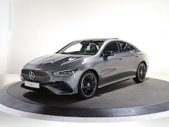 Mercedes-Benz CLA-Klasse - 180 Business Solution AMG | Panoramaschuifdak | AMG Line Plus | Head-up display | Nightpak