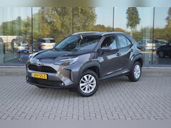 Toyota Yaris Cross - 1.5 Hybrid Dynamic| Achteruirijcamera | Stoel & stuurverwarming | Adaptive cruise controle