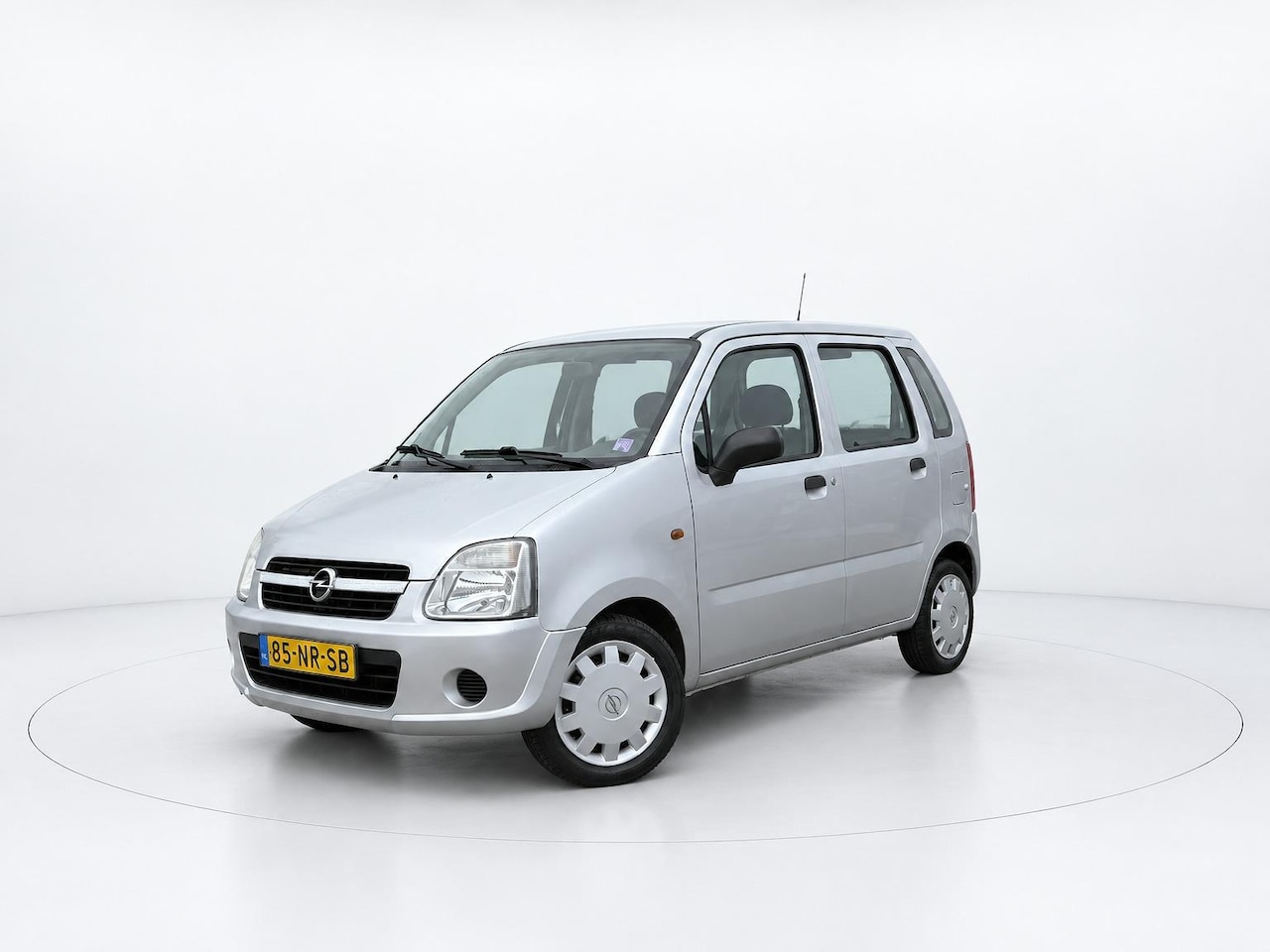 Opel Agila - 1.0-12V Essentia 1.0-12V Essentia - AutoWereld.nl