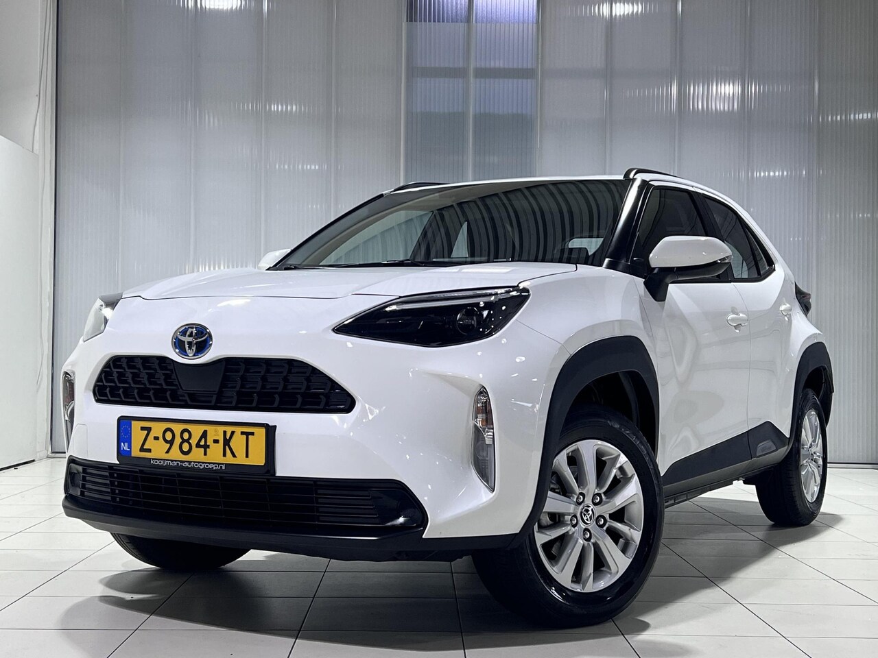 Toyota Yaris Cross - 1.5 Hybrid Active Navigatie Apple CarPlay/Android Auto, adaptieve cruise control, achterui - AutoWereld.nl