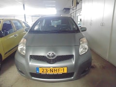 Toyota Yaris - 1.3 VVTi Aspiration MET AIRCO TREKHAAK