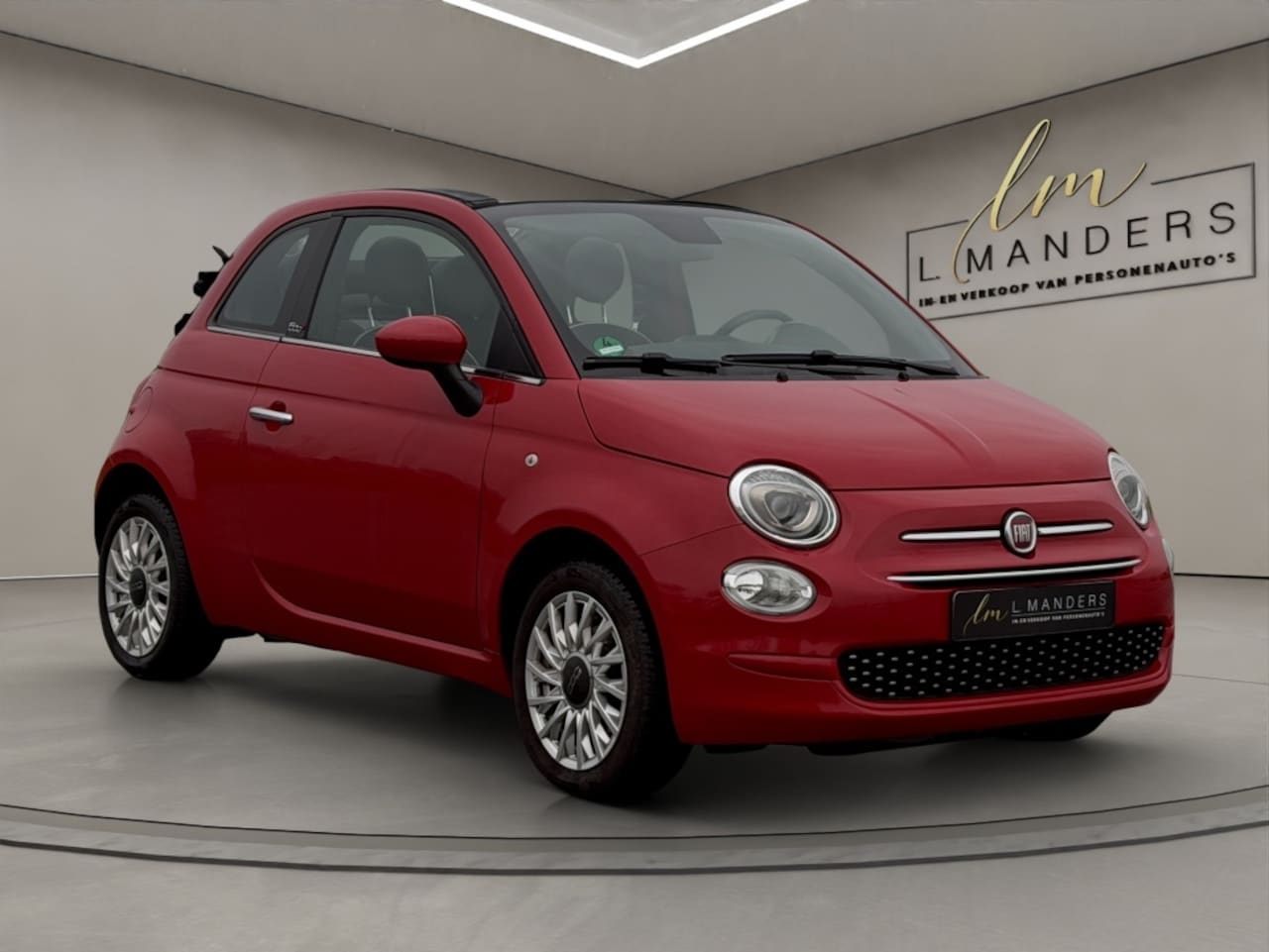 Fiat 500 C - 1.0 Hybrid Lounge 2020 ROOD | Cruise Control | Apple CarPlay - AutoWereld.nl