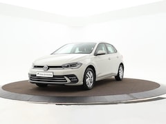 Volkswagen Polo - 1.0 TSI 95pk DSG Style · Stoelverwarming · Apple/Android Car Play · P-Sensoren · IQ.Light