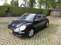 Volkswagen New Beetle Cabriolet - 2.0 Highline airco, electrische kap