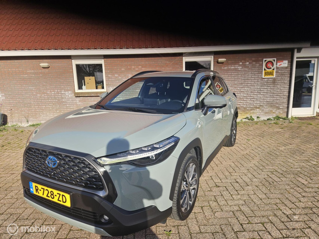 Toyota Corolla Cross - 2.0 High Power Hybrid Launch Edition Trekhaak - AutoWereld.nl