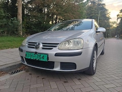 Volkswagen Golf - 1.4 Trendline