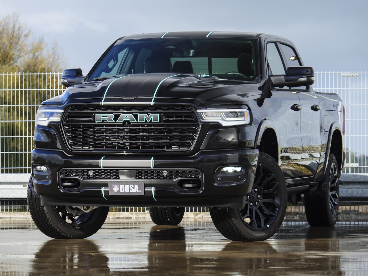 Dodge Ram 1500 - | Limited | 3.0L Twin-Turbo I6 | High Output | BPM-VRIJ Passenger Display | 14,4 Touch Scr - AutoWereld.nl