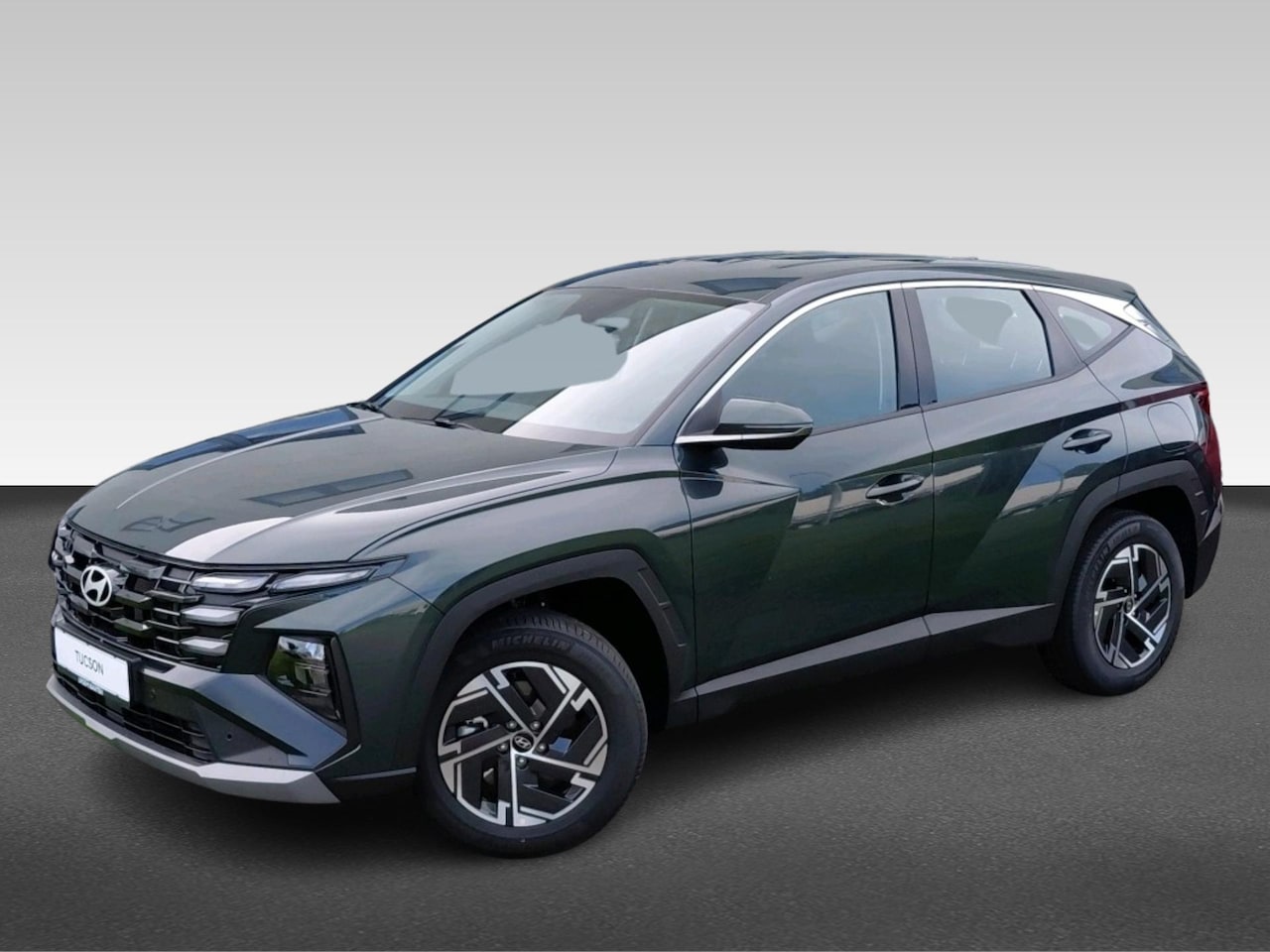 Hyundai Tucson - 1.6 T-GDI PHEV E-Motion VAN €44.890 VOOR €36.890 - AutoWereld.nl