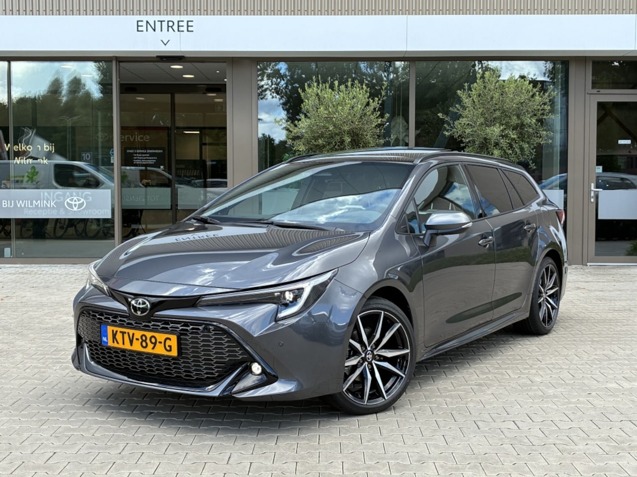 Toyota Corolla Touring Sports - Hybrid 140 GR Sport | Panoramadak | Headup | JBL - AutoWereld.nl