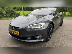 Tesla Model S - 75D Base