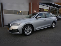 Skoda Octavia Combi - 1.5 E-TSI 150PK E-TECH ACT AUG 2022 CAMERA FULL LED ANDROID/APPLECARPLAY NAVI CLIMA CRUISE