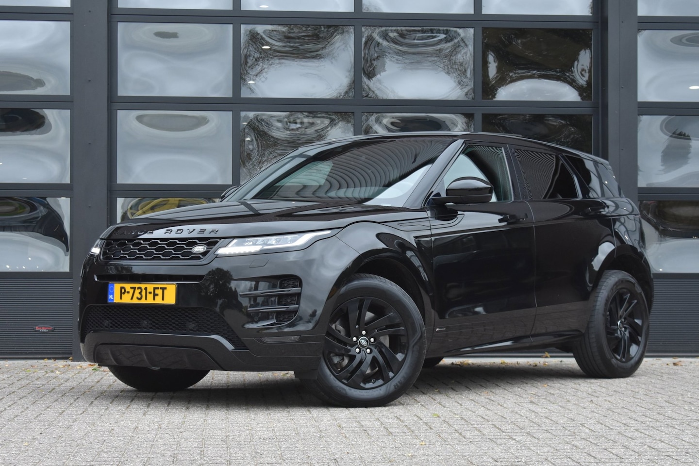 Land Rover Range Rover Evoque - 2.0 D180 AWD SE R Dynamic '20 BAK Storing!!! Pano Leder - AutoWereld.nl