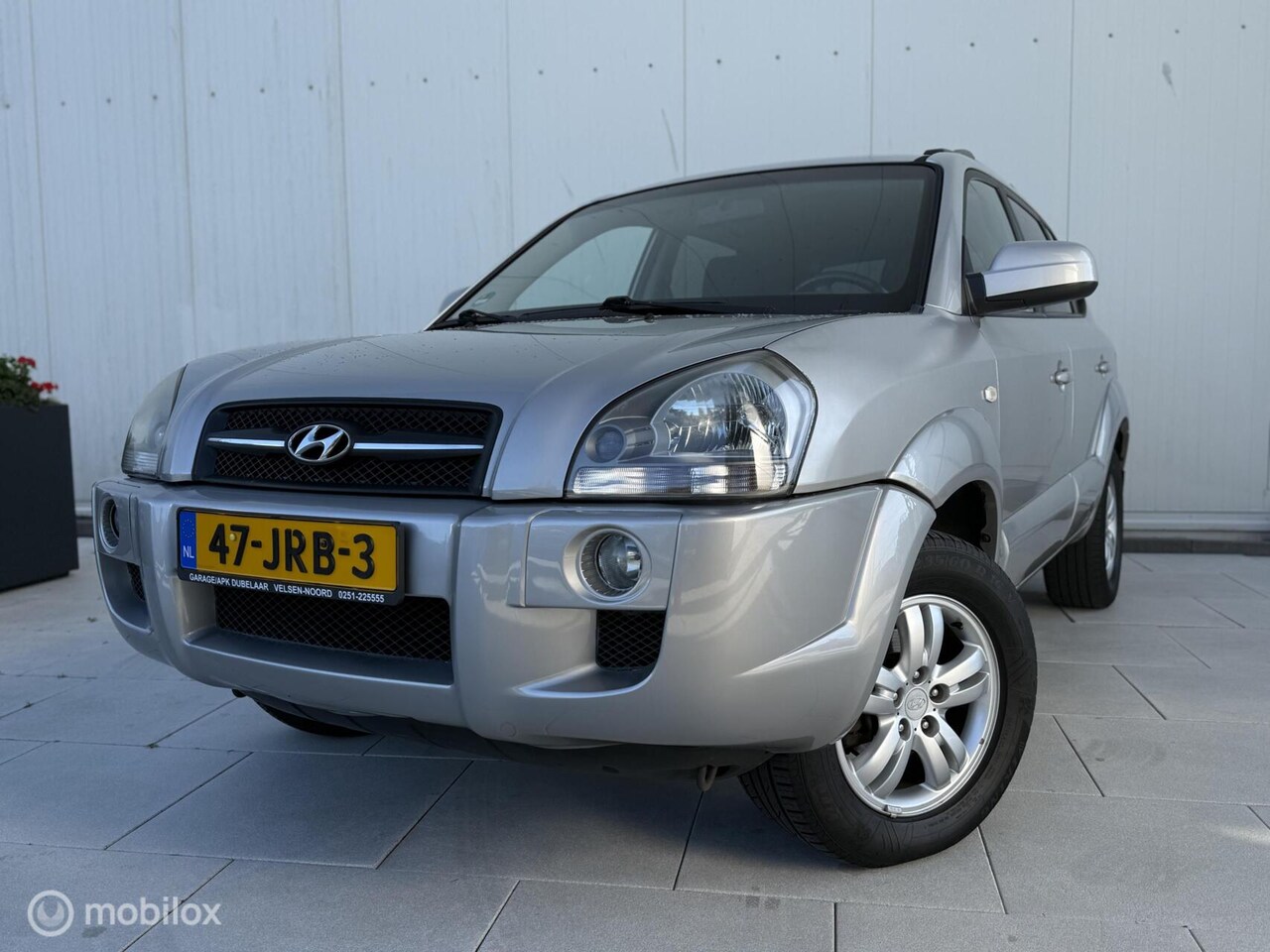 Hyundai Tucson - 2.0i Style Execut. Airco NAP Nieuwe Koppeling - AutoWereld.nl