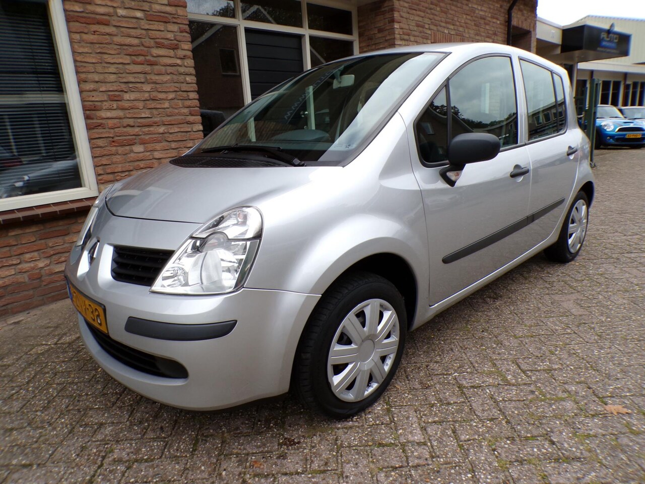 Renault Modus - 1.2-16V Authentique Airco - AutoWereld.nl