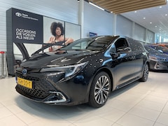 Toyota Corolla Touring Sports - Hybrid 200 Dynamic | Apple Carplay Android Auto | Stoelverwarming | 180 pk motor |