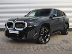 BMW XM - 50e High Executive Automaat / Trekhaak / Soft-Close / Adaptief M Onderstel Professional /