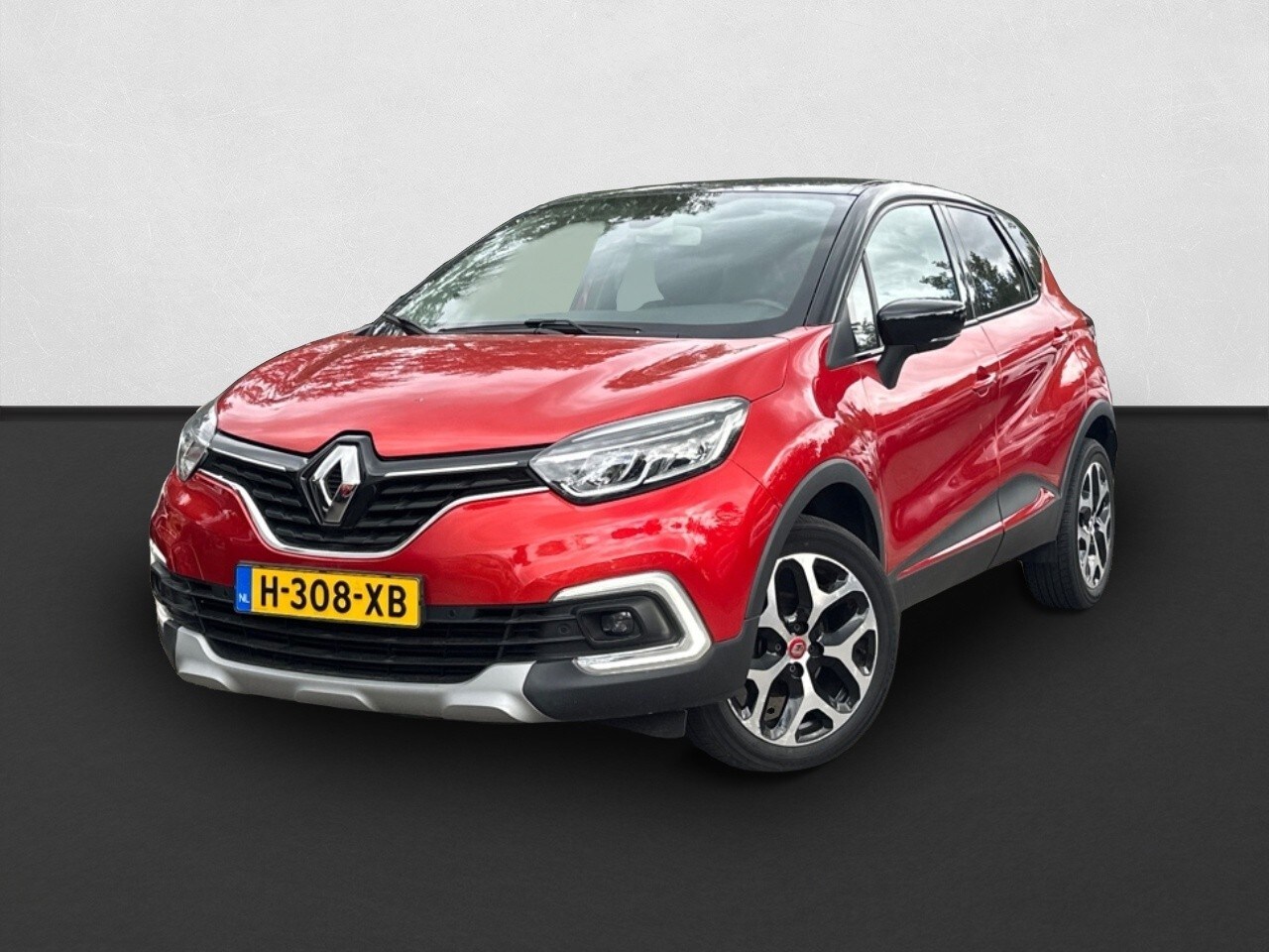 Renault Captur - 0.9 TCe Intens NAVI / CAMERA / CRUISE / PDC V&A - AutoWereld.nl