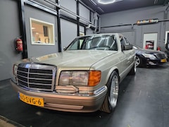 Mercedes-Benz S-klasse - 560 SE Compleet gerestaureerd