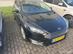 Ford Focus Wagon - 1.5 Titanium Edition motor kapot