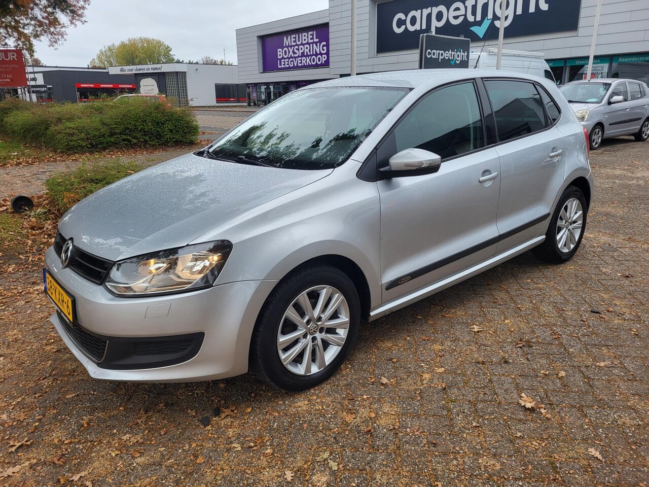 Volkswagen Polo - 1.4-16V Highline AUTOMAAT,NAVI - AutoWereld.nl