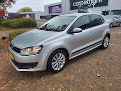 Volkswagen Polo - 1.4-16V Highline AUTOMAAT, NAVI