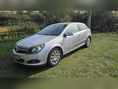 Opel Astra GTC - 1.4 Temptation