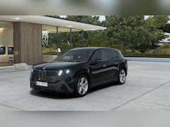 BMW iX3 - 50 xDrive / Stoelverwarming / Driving Assistant Plus
