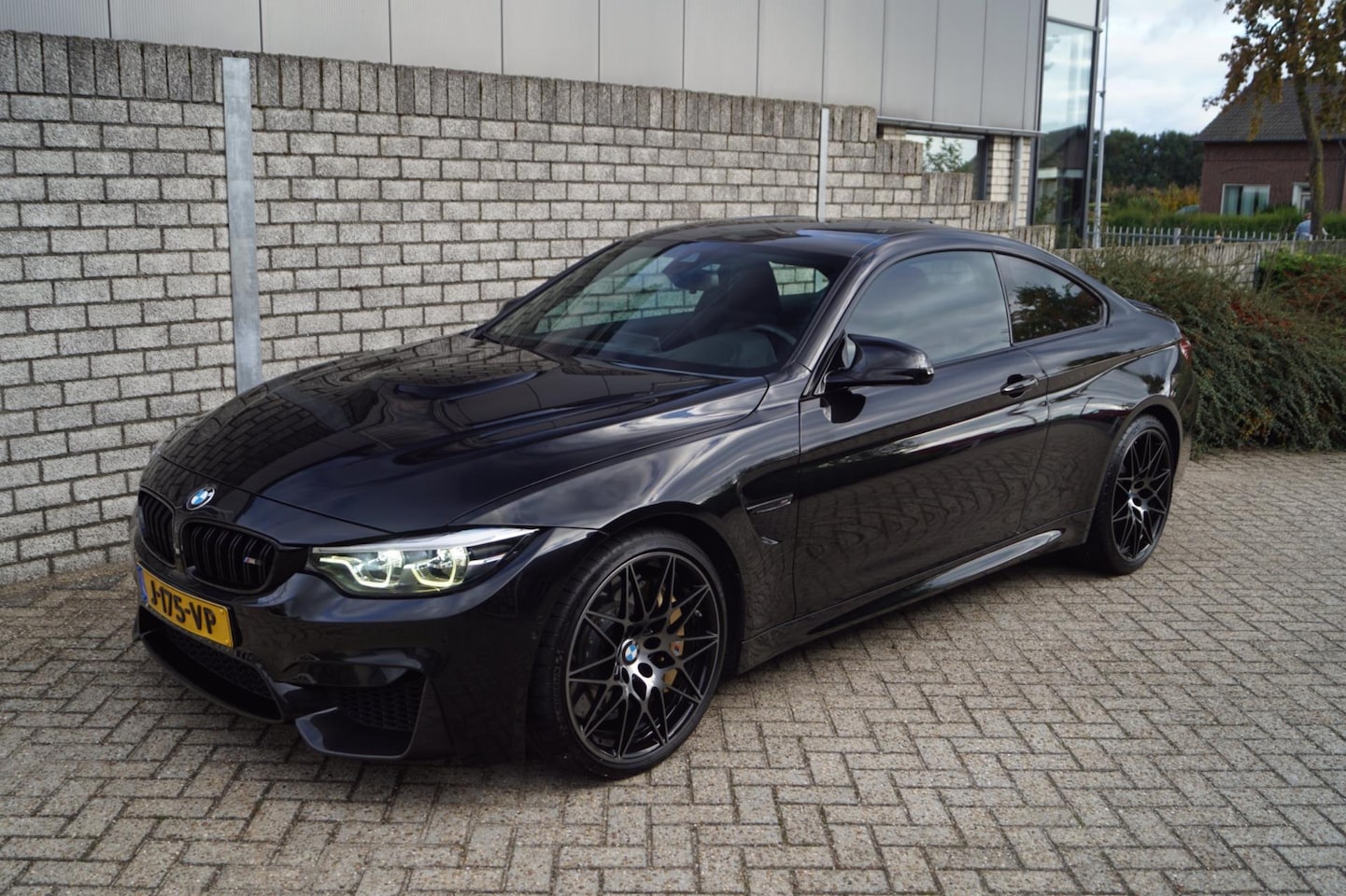 BMW 4-serie Coupé - M4 Competition Autom Keramisch Head-Up Schaalstoelen Navi Camera Clima Apple Carplay 2x PD - AutoWereld.nl