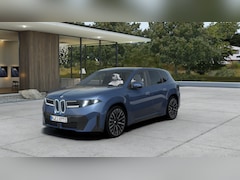 BMW iX3 - 50 xDrive M Sport / Panoramadak / Trekhaak / Parking Assistant Professional / Multifunctio