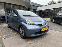 Toyota Aygo - 1.0-12V