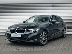 BMW 3-serie Touring - 320i Automaat / Trekhaak / Sportstoelen / Live Cockpit Plus / Widescreen Display / Stoelve