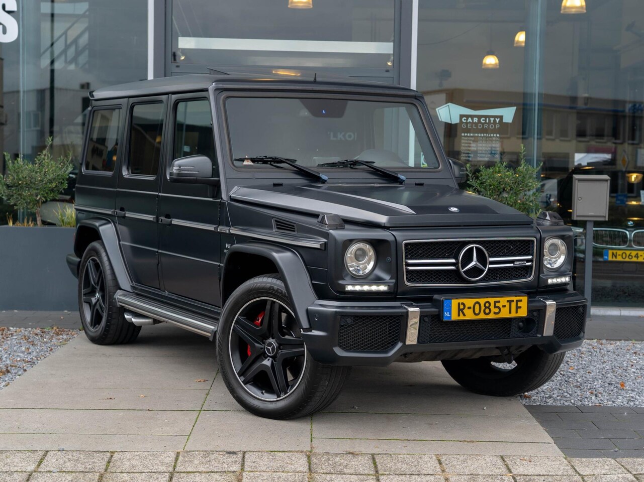 Mercedes-Benz G-klasse - G63 AMG | Designo | H&K | Adaptive cruise | Stoelventilatie | Alcantara hemel - AutoWereld.nl