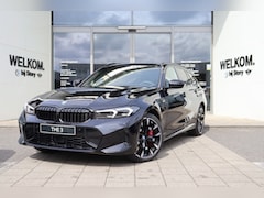BMW 3-serie Touring - 330e M Sport Automaat / Panoramadak / Trekhaak / Sportstoelen / Adaptieve LED / M Adaptief