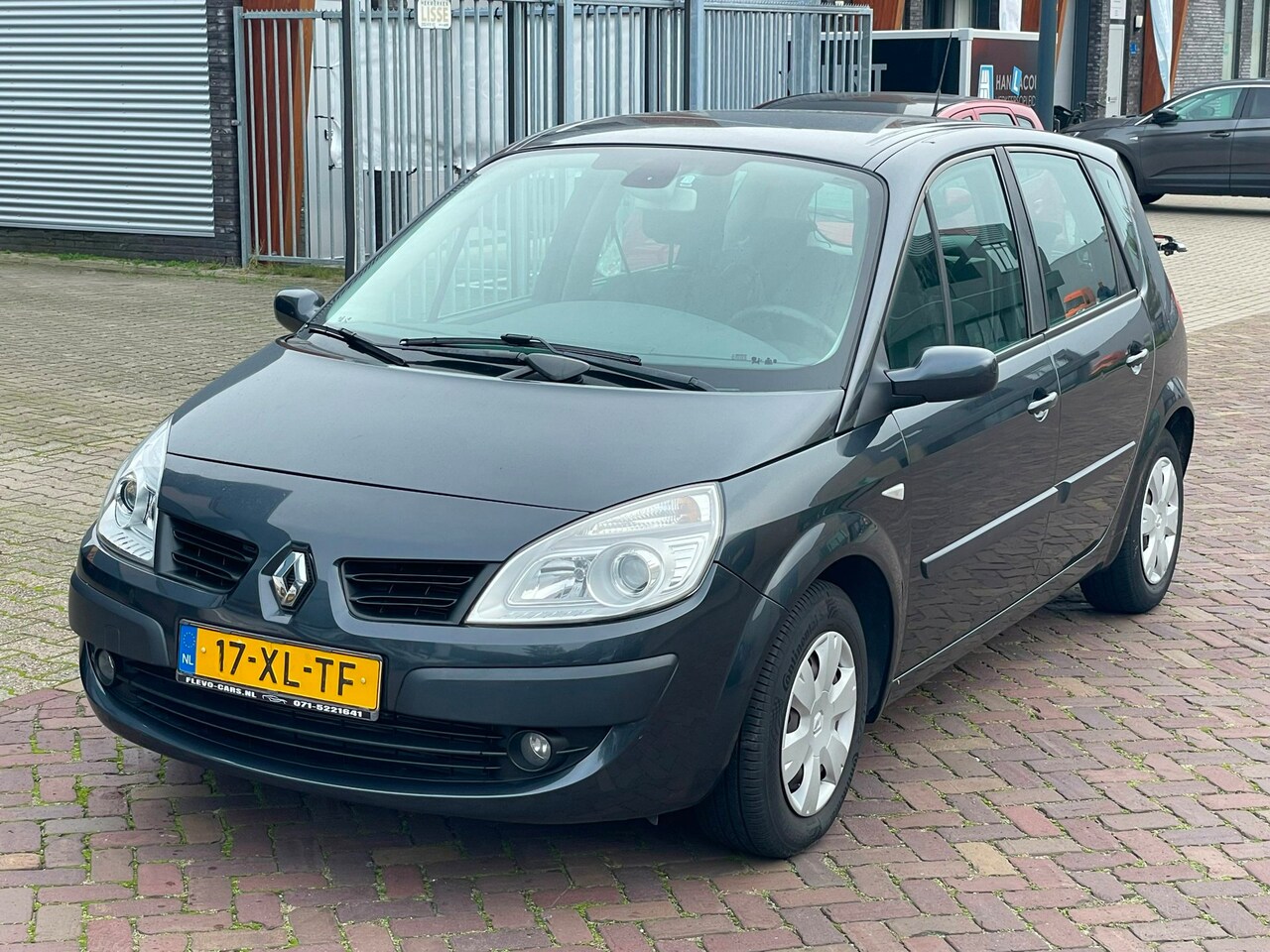 Renault Scénic - 1.6-16V Business Line Airco Trekhaak Cruise Nap - AutoWereld.nl