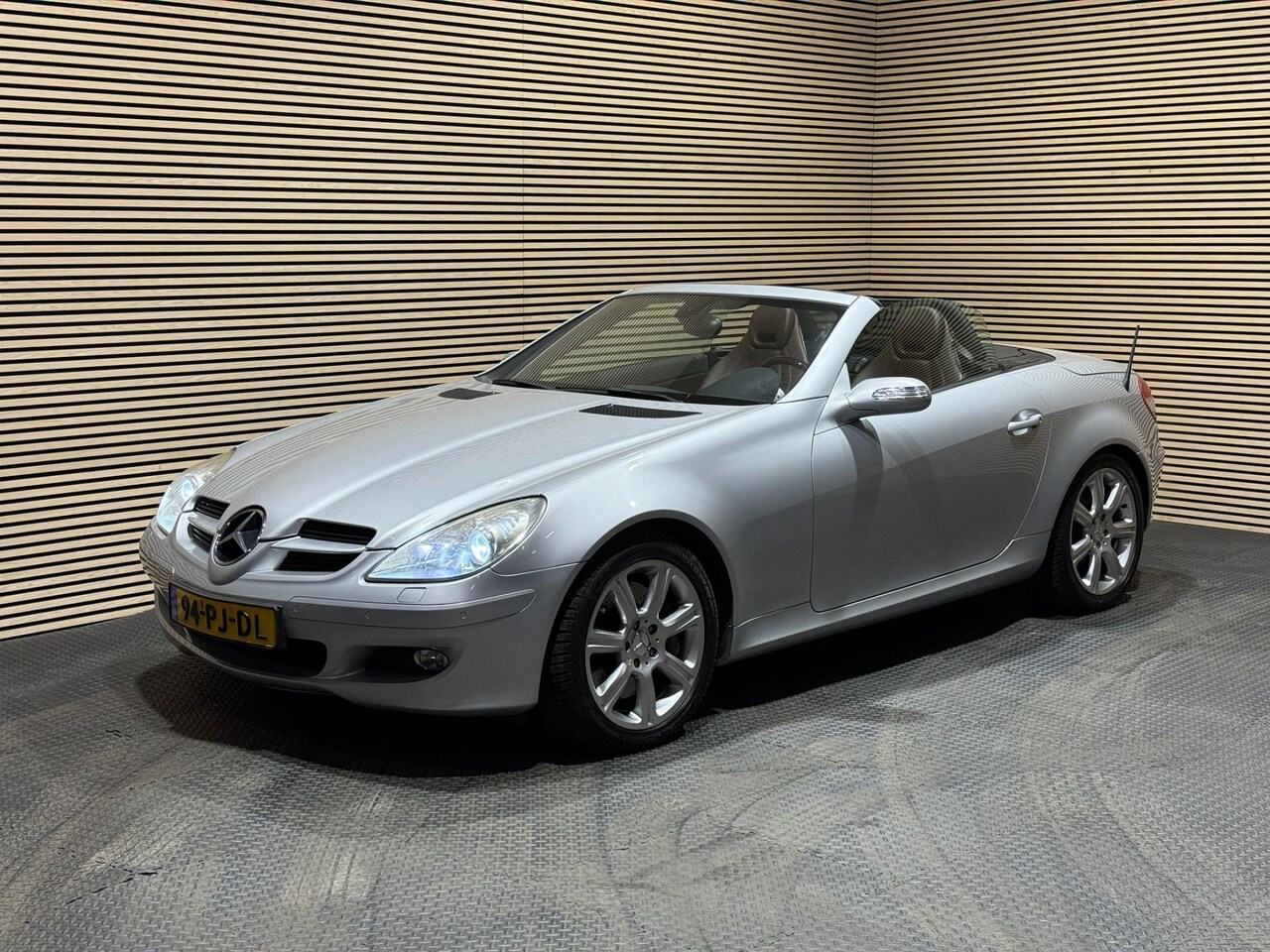 Mercedes-Benz SLK-klasse - 350 | 6 cilinder | Automaat | Youngtimer - AutoWereld.nl