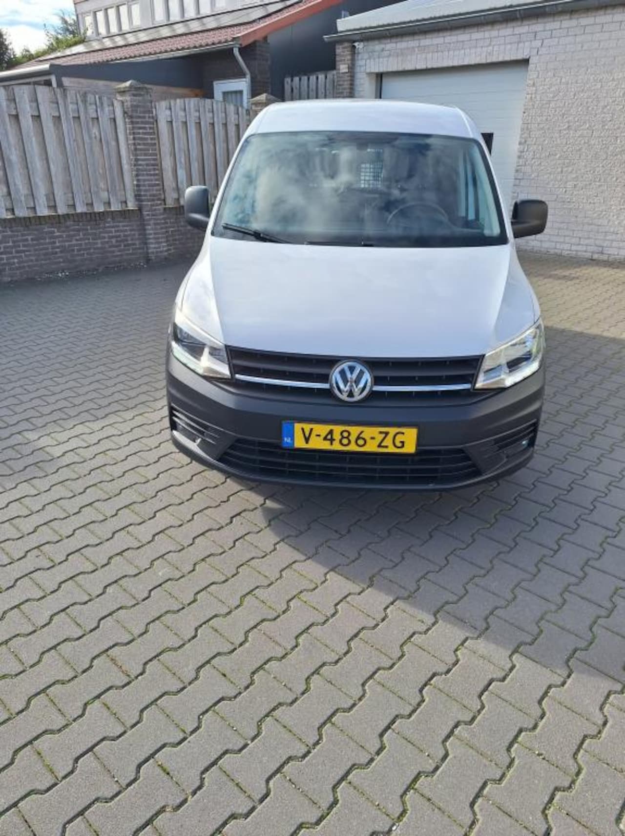 Volkswagen Caddy - 2.0 TDI L1H1 Comfortline Automaat 58000 km !!! - AutoWereld.nl