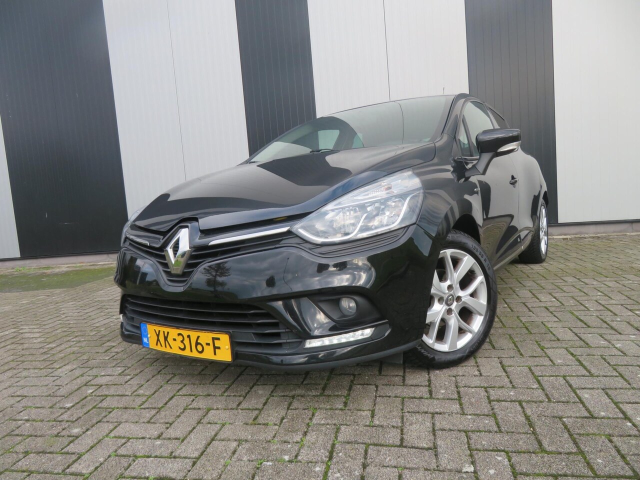 Renault Clio - 0.9 TCe Limited 0.9 TCe Limited - AutoWereld.nl