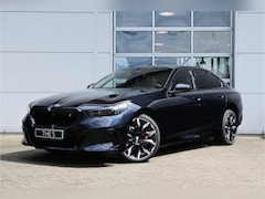 BMW i5 - eDrive40 M Sport / Panoramadak / Bowers & Wilkins / Adaptieve LED / Comfort Access / Parki