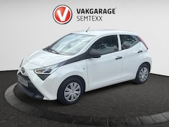 Toyota Aygo - 1.0 VVT-i X-Fun | Airco | Radio | APK 6-2028 | Centrale Vergrendeling Op Afstand | Orig.l